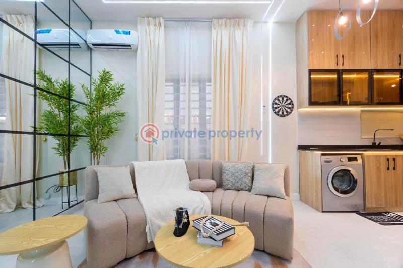 Tastefully furnished 1 bedroom apartment - 2 1 bedroom Block Of Flats Short let Emcel Lekki Phase 2 Lagos - 2