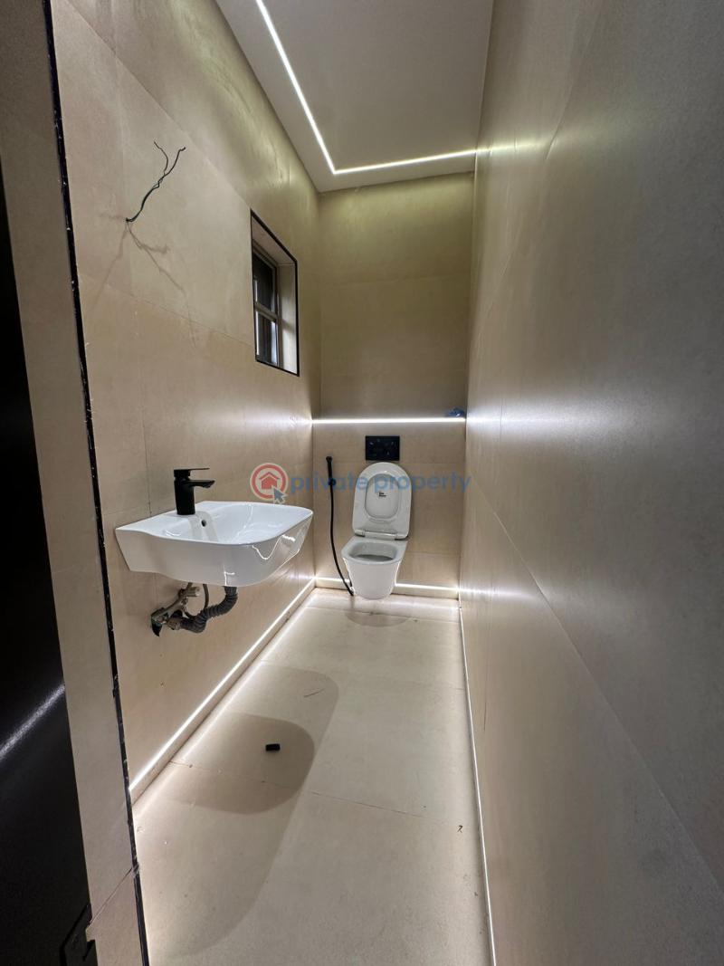 1 bedroom Shared Apartment For Rent Banana Island Ikoyi Lagos - 2