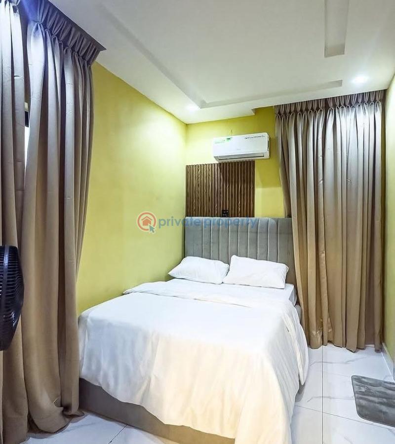 1 bedroom Mini Flat Short let Surulere Lagos - 4