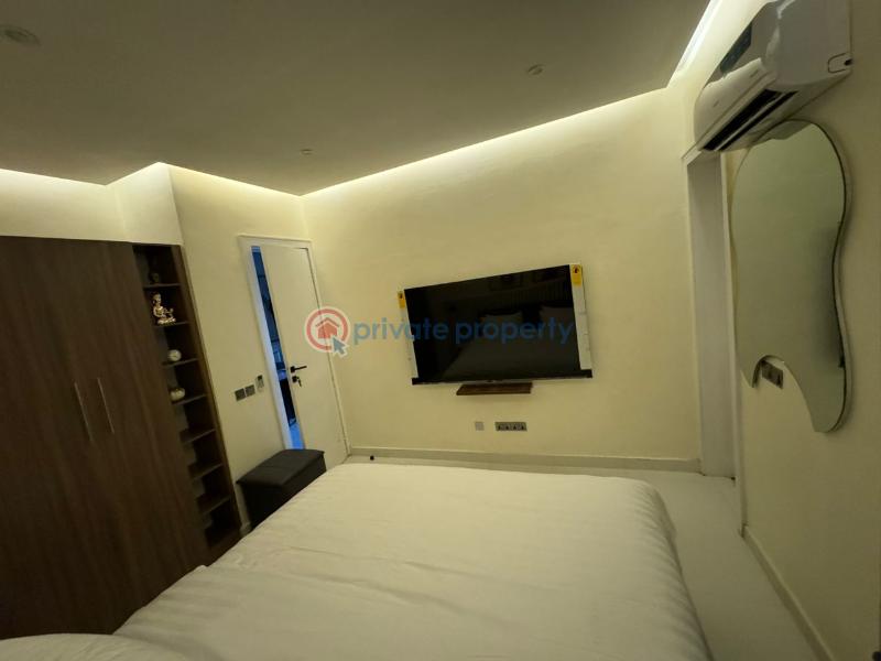 Tastefully furnished 2 bedroom apartment - 11 2 bedroom Block Of Flats For Sale Close To Primewater, Off Freedom Way Lekki Phase 1 Lagos - 11