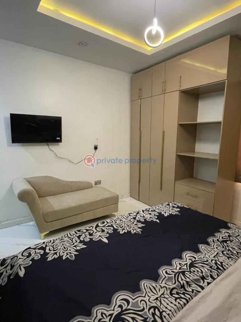 2 bedroom Shared Apartment Short let Itire-Ikate Surulere Lagos - 2