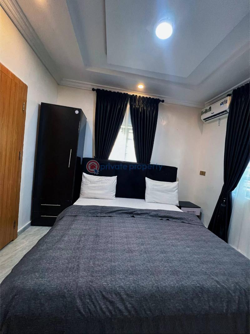 2 bedroom Shared Apartment Short let Ilupeju Lagos - 2