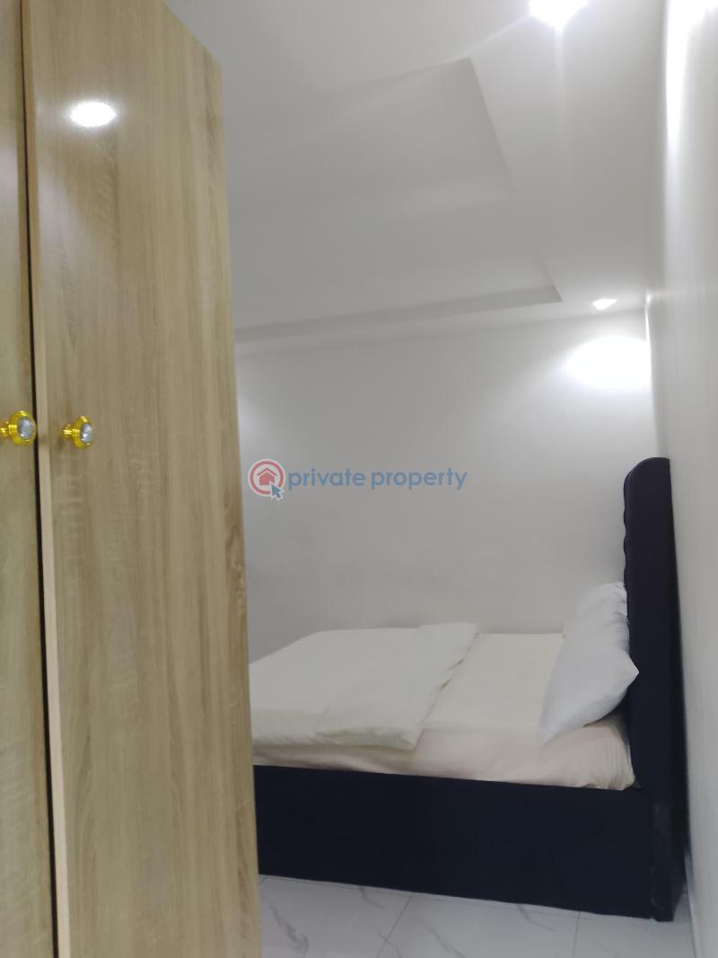 2 bedroom Shared Apartment Short let Surulere Lagos - 5