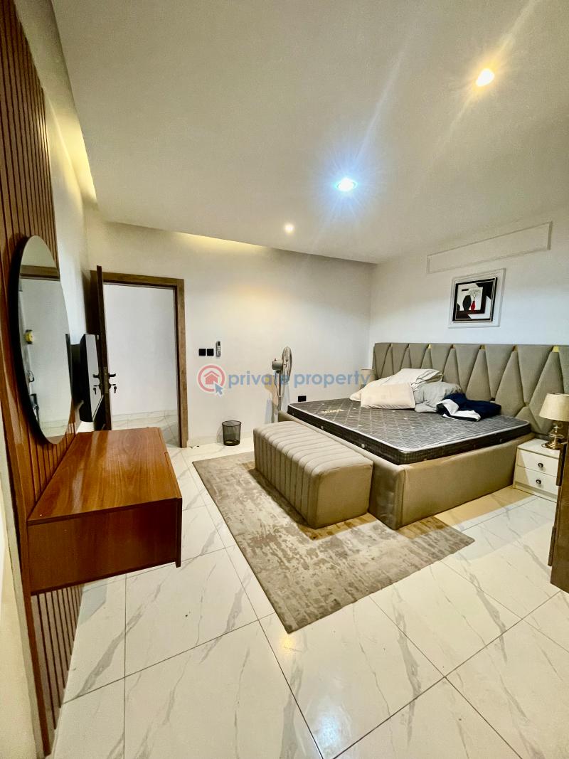 Tastefully furnished 2 bedroom apartment with pool - 9 2 bedroom Block Of Flats For Rent Ologolo Lekki Lagos - 9