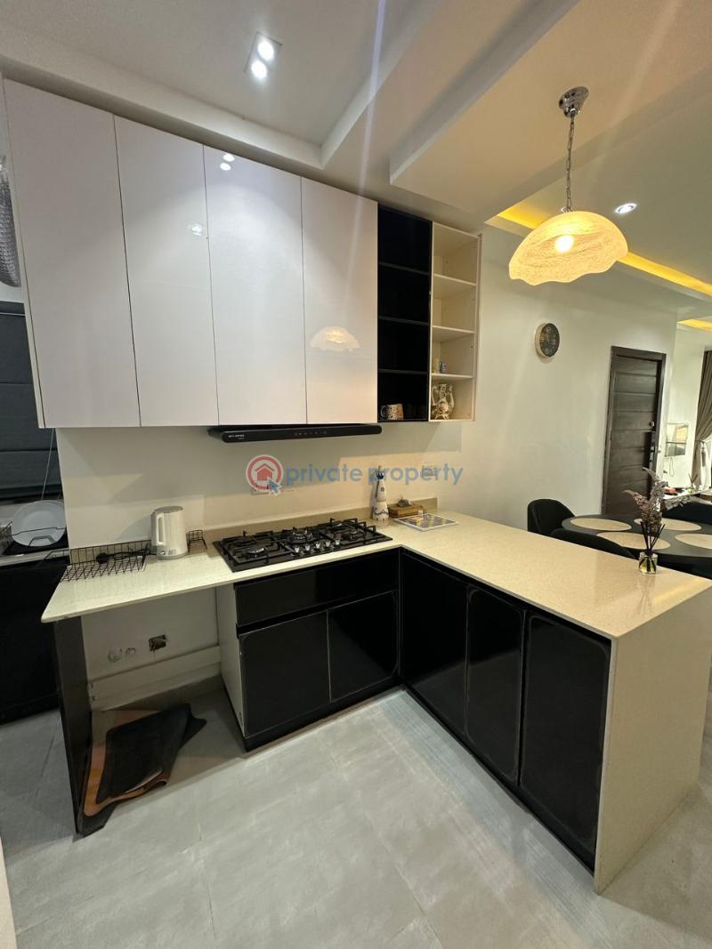 2 bedroom Shared Apartment For Rent Oniru Victoria Island Lagos - 10
