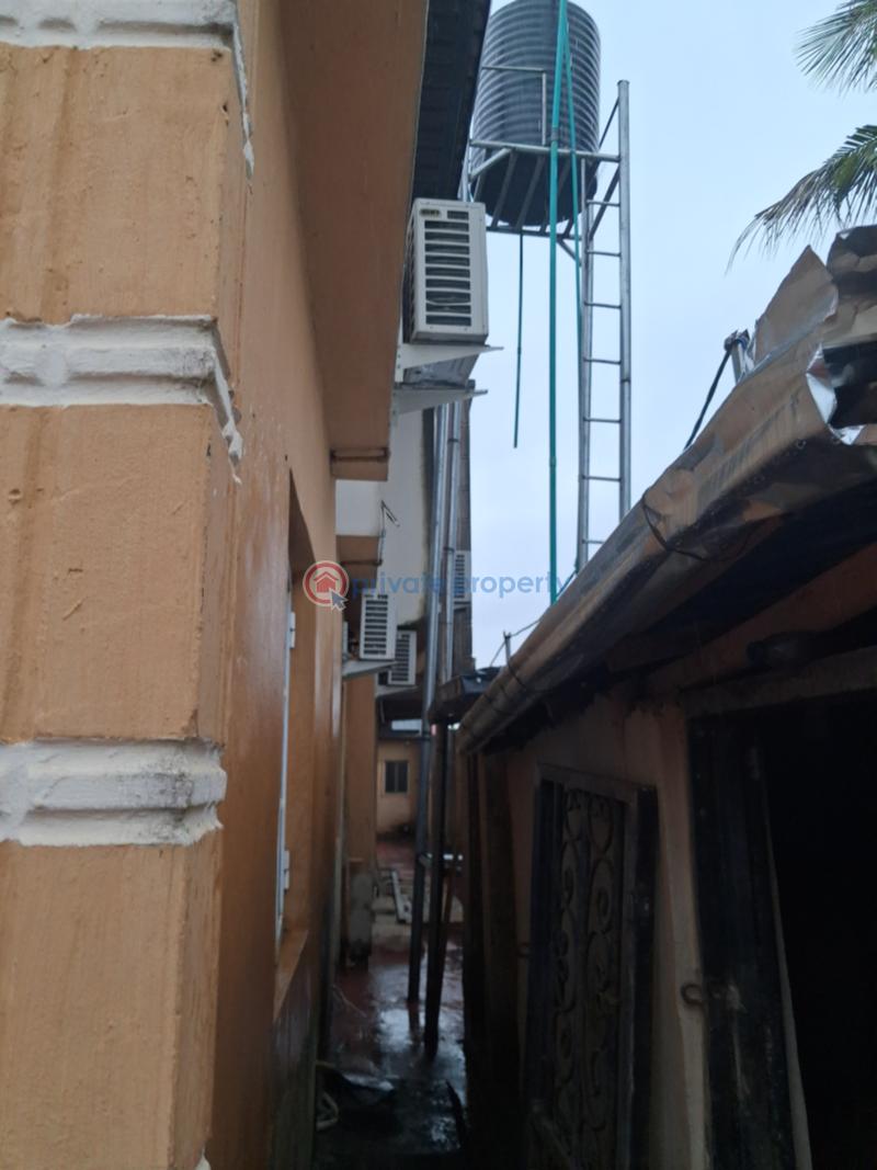 10 bedroom Room or Boys Quarter For Sale Makogi Magboro Lagos Extension Ogun - 2