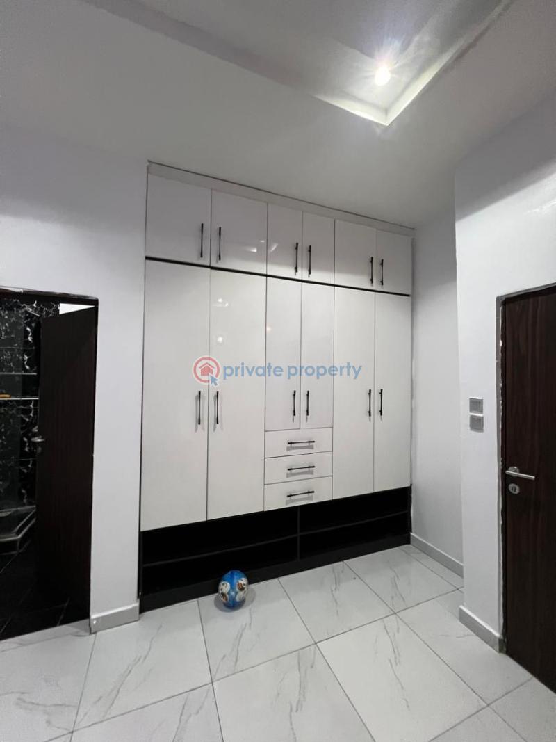 2 bedroom Block Of Flats For Rent Garki Abuja Phase 1  - 3