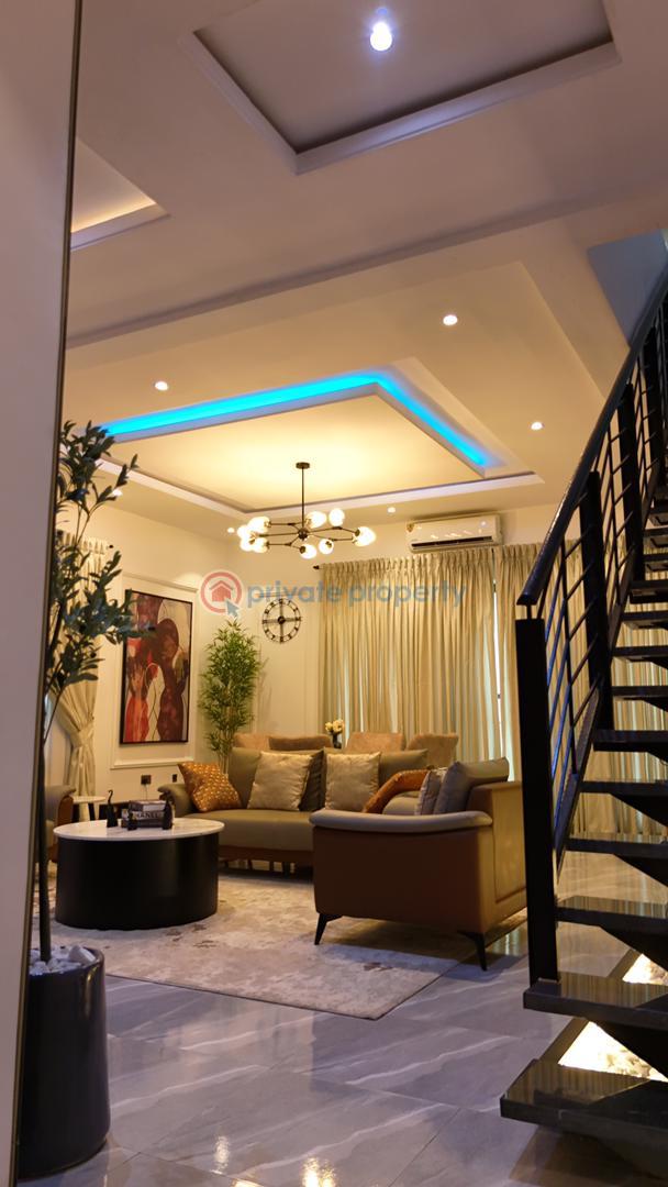 2 bedroom Maisonette Short let Elf Bus Stop, Lekki Phase 1 Lagos - 1