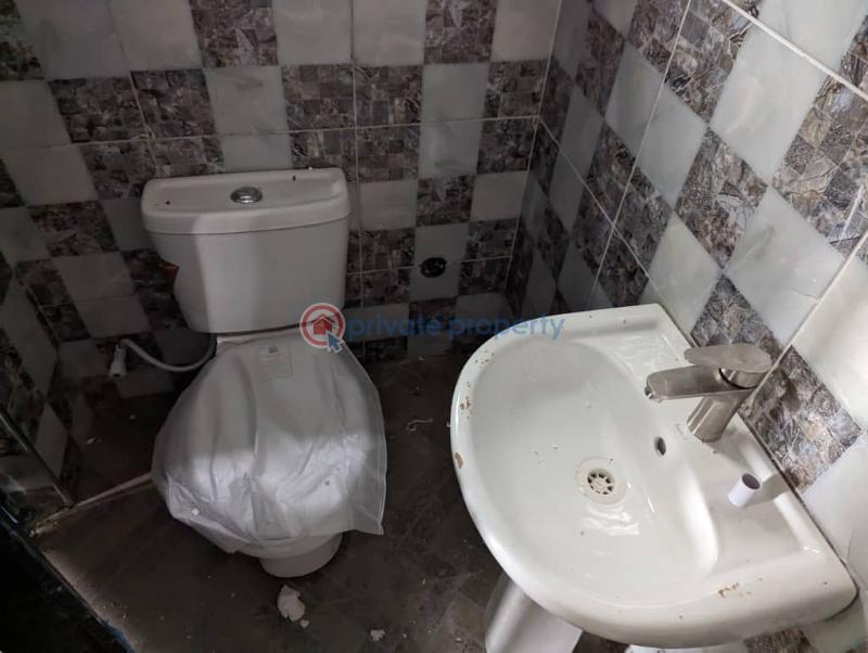 2 bedroom Flat & Apartment For Sale Elemoro Estate Bogije Lakowe Ajah Lagos - 8