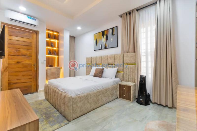 3 bedroom Block Of Flats Short let Lekki Phase 1 Lagos - 2