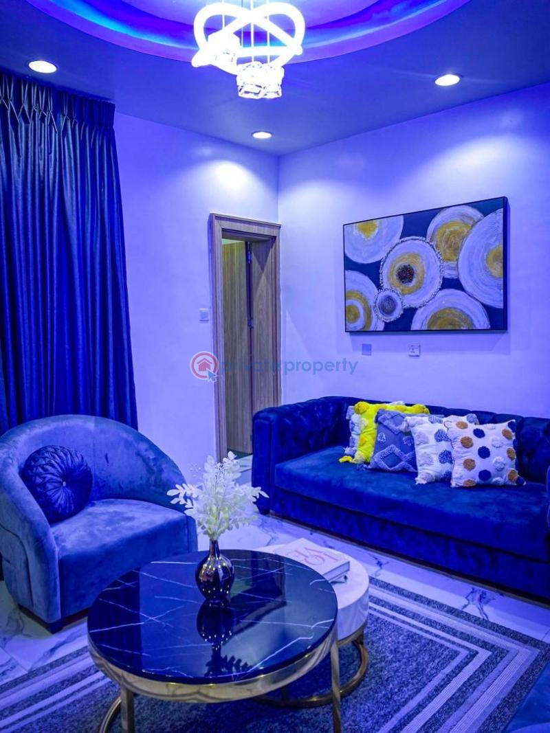 3 bedroom Block Of Flats Short let Yaba Lagos - 1