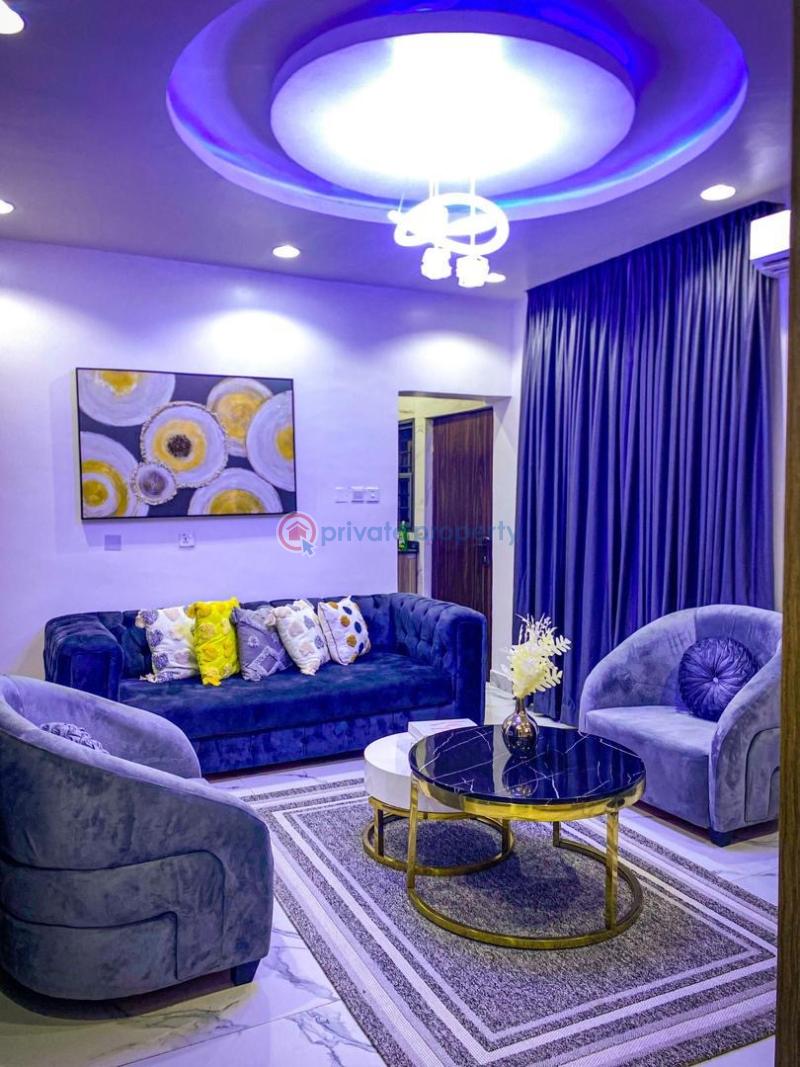 3 bedroom Block Of Flats Short let Yaba Lagos - 0