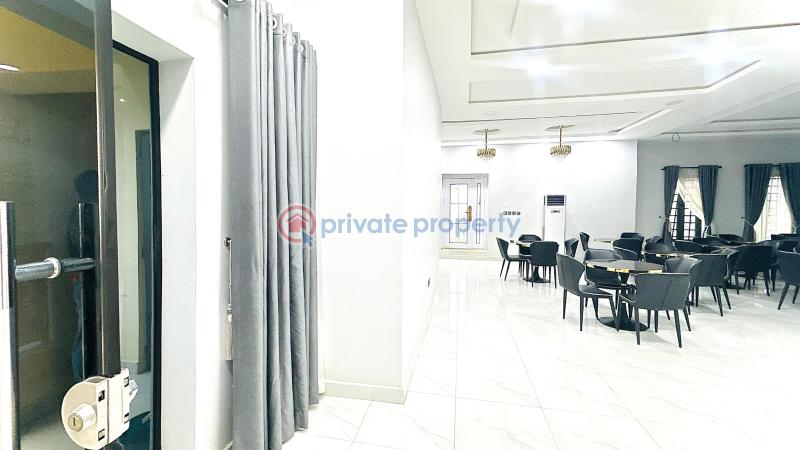 3 bedroom Shared Apartment Short let Boy's Town Ipaja Lagos - 4