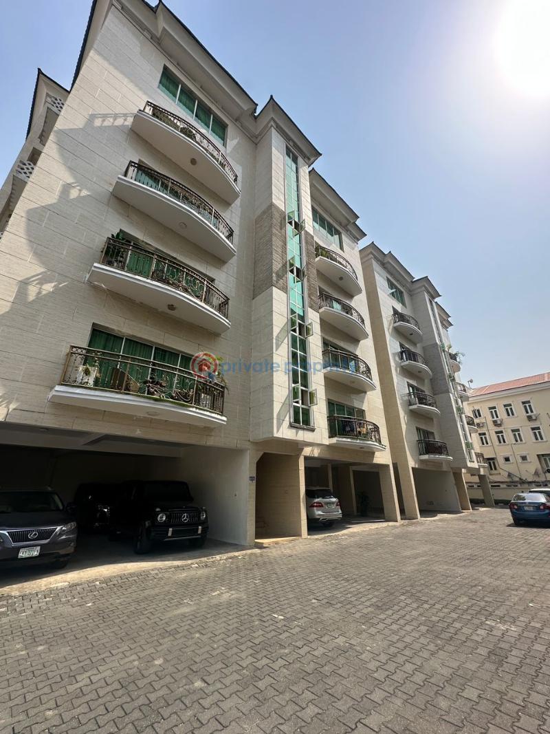 3 bedroom Shared Apartment For Rent Parkview Estate Ikoyi Lagos - 0