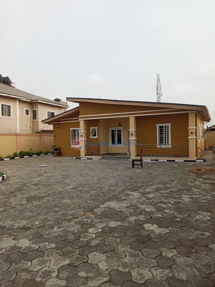 3 bedroom Block Of Flats For Sale Badore Ajah Lagos Ajah Lagos - 2