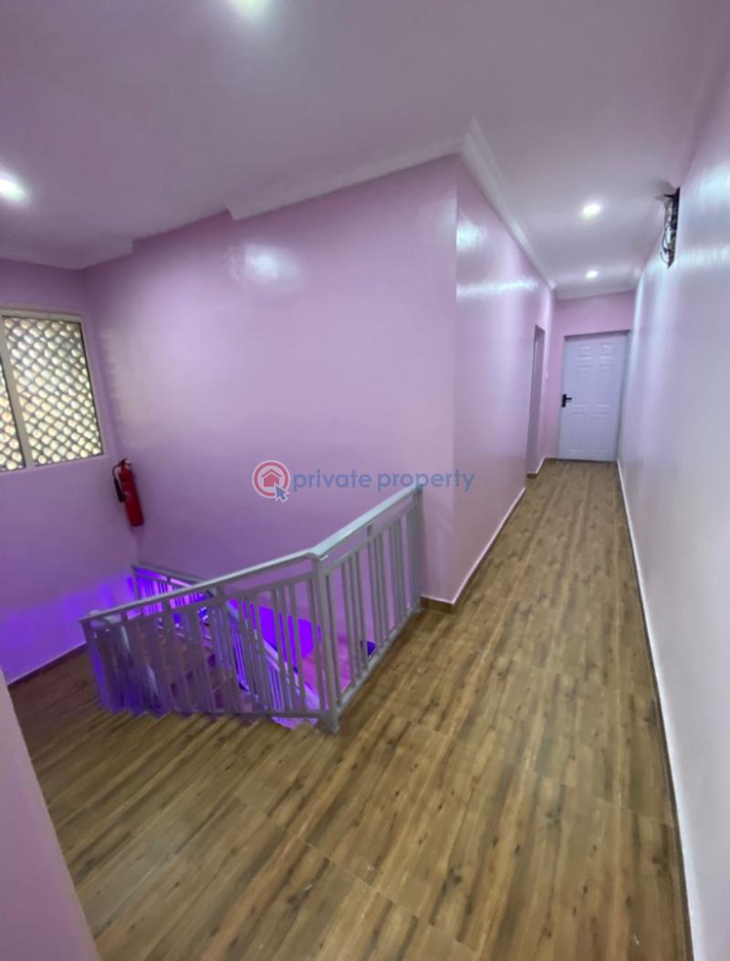 3 bedroom Commercial Property Short let Opebi Ikeja Lagos - 8