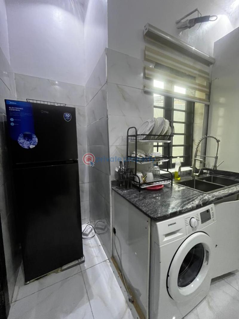 3 bedroom Block Of Flats Short let Adeniyi Jones Ikeja Lagos - 1