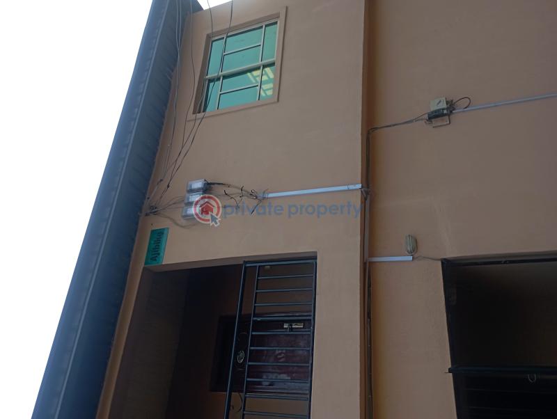 3 bedroom Mini Flat For Rent Harmony Estate Alimosho Lagos - 5