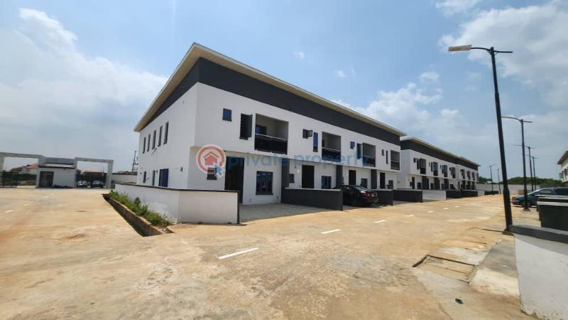 3 bedroom Terraced Duplex For Sale Queen's Garden Annex Avocado Pearl Isheri North Gra By Opic 3 Minutes Drive From Magodo Magodo GRA Phase 2 Kosofe/Ikosi Lagos - 3