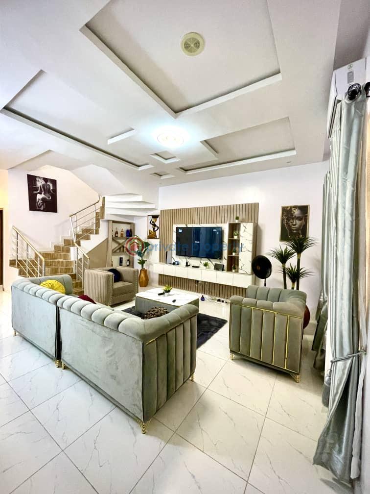 4 bedroom Shared Apartment Short let Ikota Lekki Lagos - 1