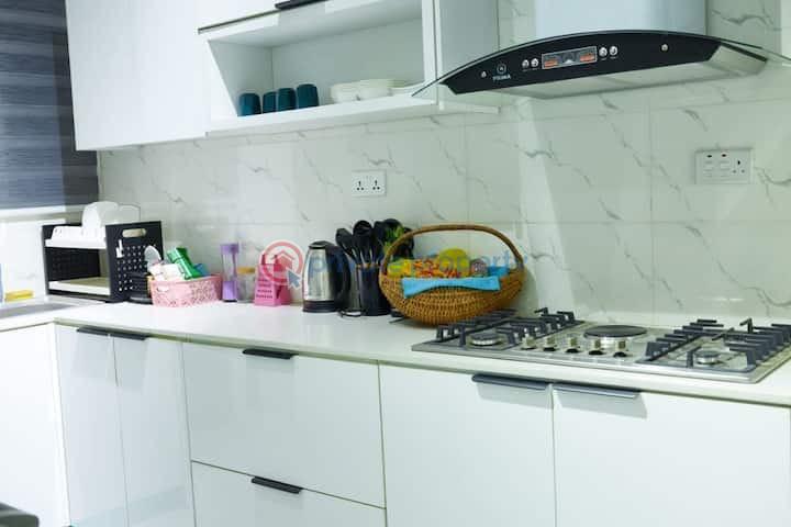 4 bedroom Semi detached Duplex Short let Location: Unit 9, Cascade Row, Buniameen Oyekan Alao Close, Creek Lane Estate, Dr Kennedy Okonkwo Way, Ajiran, Lekki, Lagos Lekki Phase 1 Lagos - 13