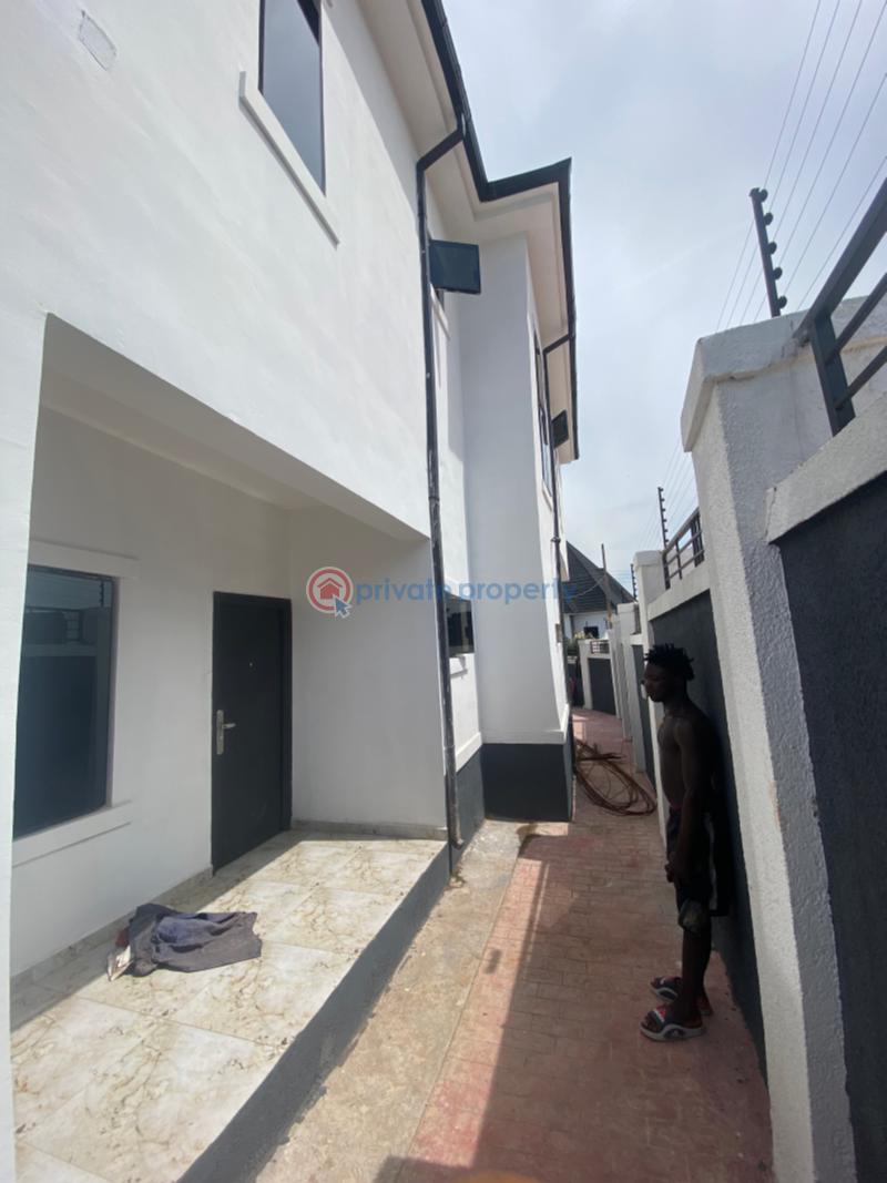 4 bedroom Duplex For Sale Valley Estate Enugu Suburb Enugu Area  - 7