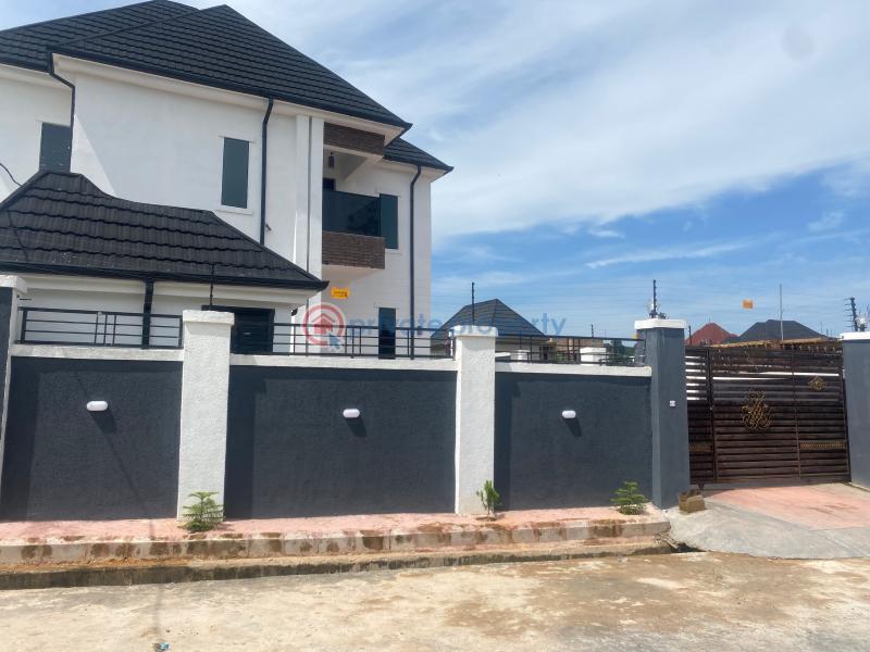 4 bedroom Duplex For Sale Valley Estate Enugu Suburb Enugu Area  - 0
