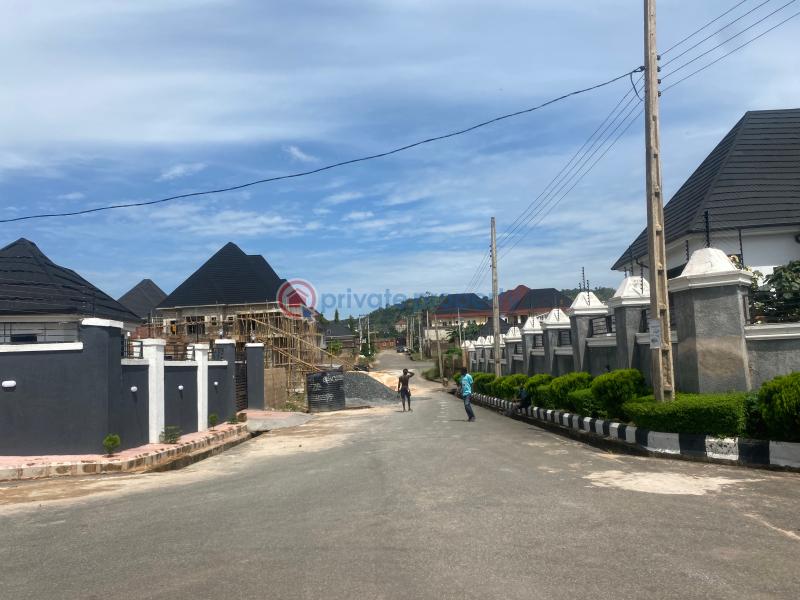 4 bedroom Duplex For Sale Valley Estate Enugu Suburb Enugu Area  - 3