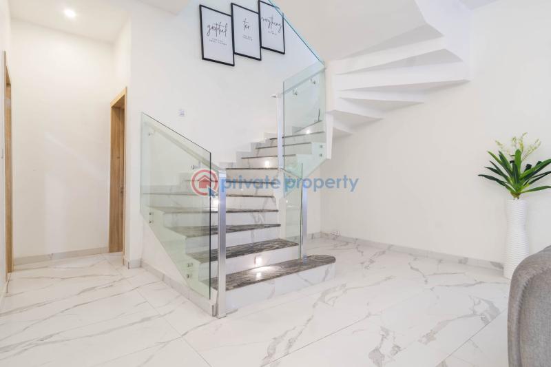 4 bedroom Duplex For Rent Platinum Way, Beside Nicon Town Lekki Lagos - 13