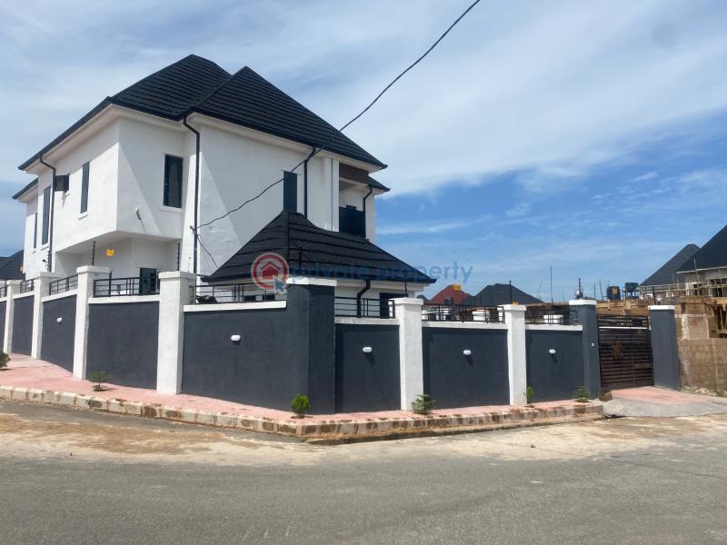 4 bedroom Duplex For Sale Valley Estate Enugu Suburb Enugu Area  - 1