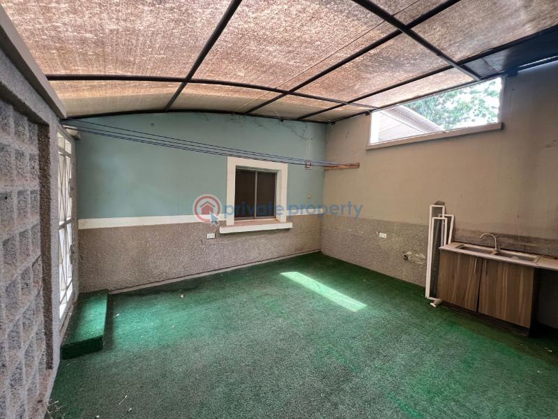 4 bedroom Room or Boys Quarter For Sale Salatu Estate Wuse II Abuja Phase 1  - 2