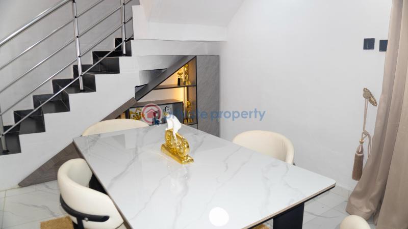 4 bedroom Terraced Duplex For Sale Beechwood Estate Ibeju-Lekki Lagos - 2