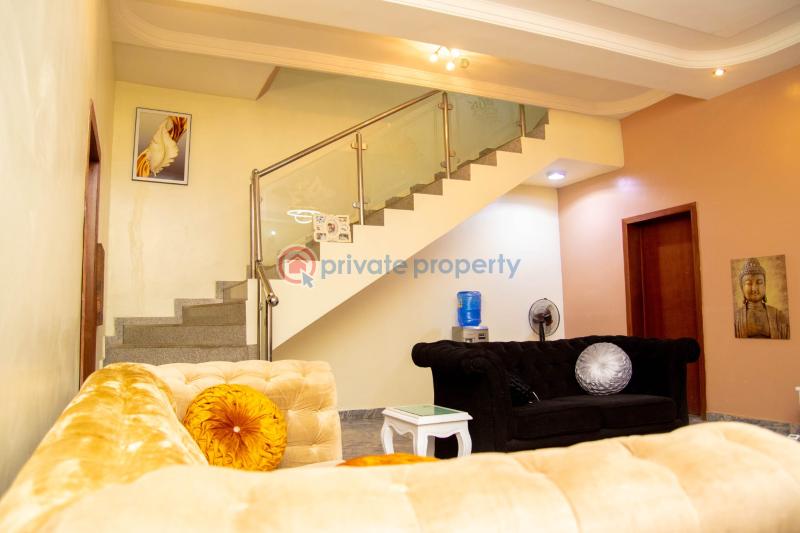 4 bedroom Detached Duplex Short let Unilag Estate, Magodo GRA Phase 1 Ojodu Lagos - 1