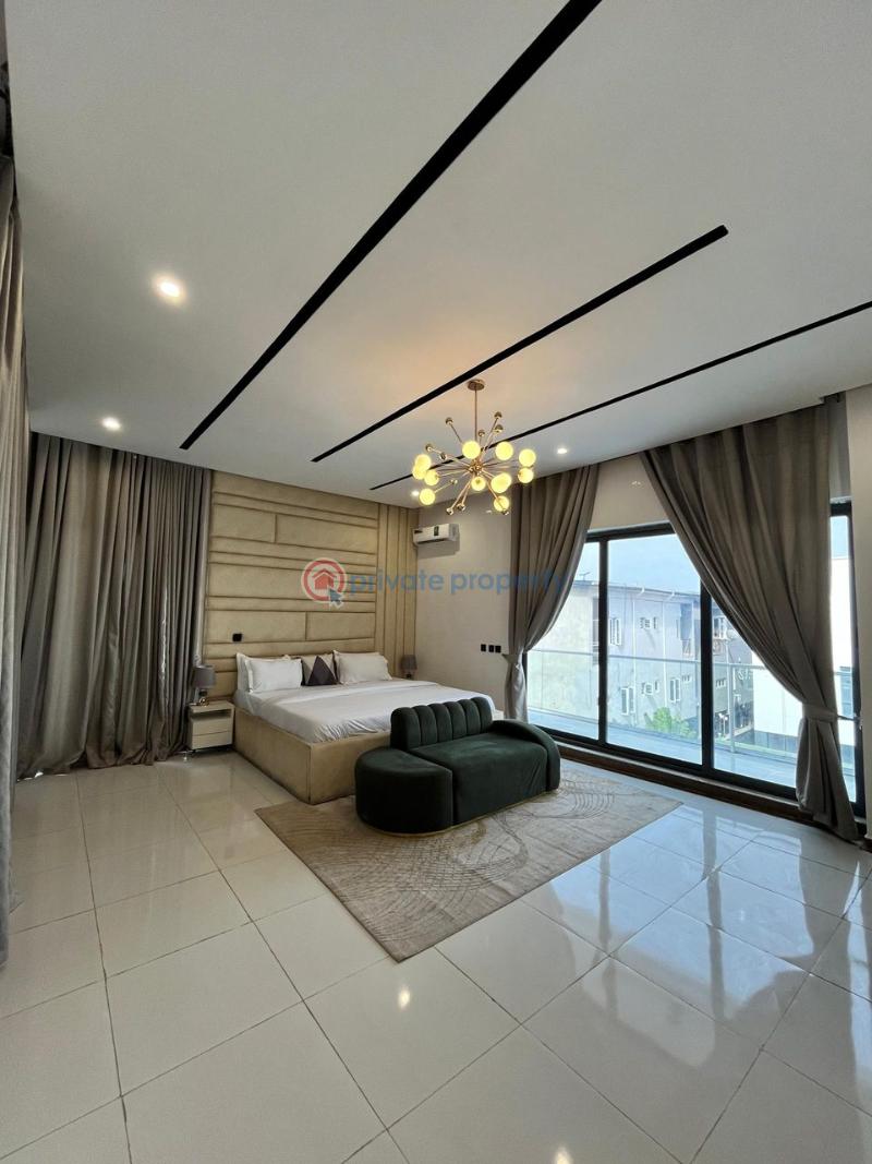 4 bedroom Terraced Duplex Short let Near Horizon 2 Estate, Meadow Hall Ikate, Ikate Elegushi Lekki Lagos - 3