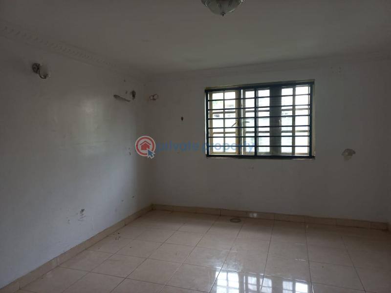 4 bedroom Bungalow For Sale Mayfair Gardens Estate Awoyaya Ajah Lagos - 10