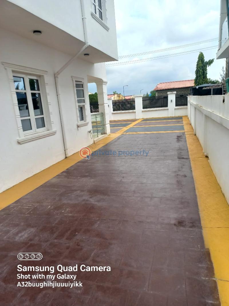 4 bedroom Duplex For Rent Mayfair Gardens Estate Awoyaya Ajah Lagos - 9