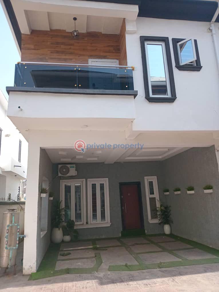 4 bedroom Terraced Duplex For Rent Lekki Lagos - 0