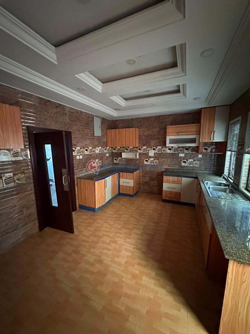 5 bedroom Detached Duplex For Rent Osapa London Lekki Lagos - 4