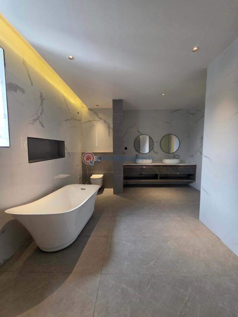 Massive 5 bedroom detached duplex with elevator - 11 5 bedroom Detached Duplex For Sale Market Square Kado Abuja Phase 2  - 11