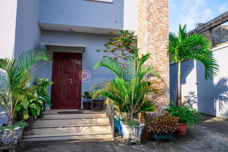 5 bedroom Detached Duplex For Sale Oba Apena Close Off Ipodo, Toyin Street Ikeja Lagos State Toyin Street Ikeja Lagos - 1