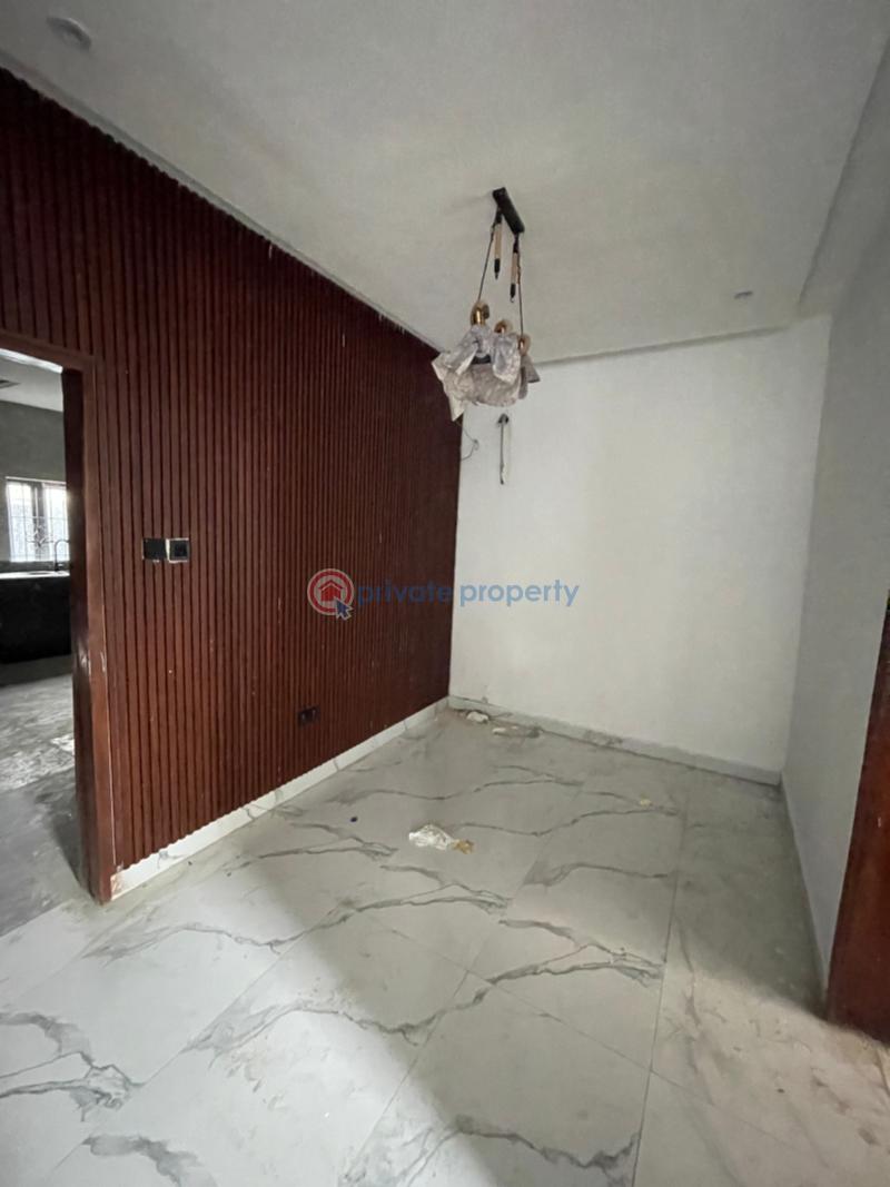 5 bedroom Duplex For Rent Sharon Estate,new Road Awoyaya Ajah Lagos - 3