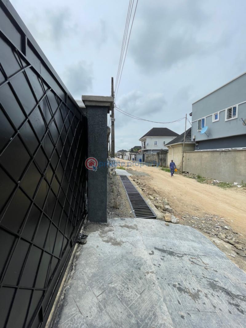 5 bedroom Duplex For Rent Sharon Estate,new Road Awoyaya Ajah Lagos - 1