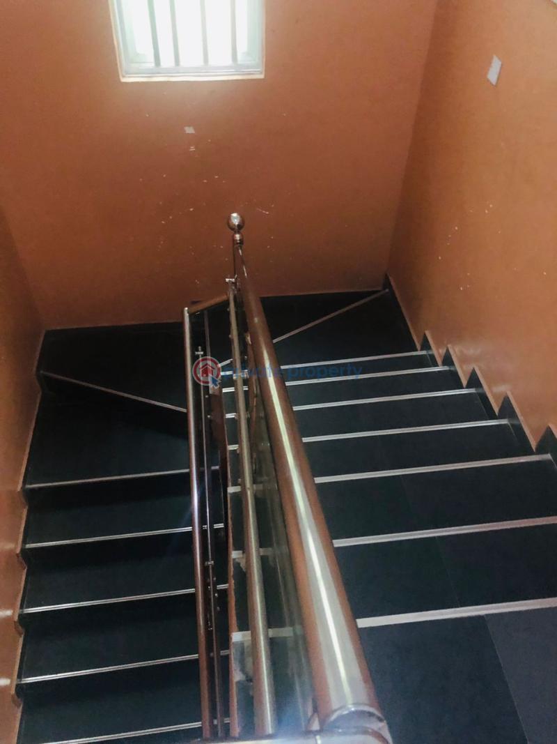 6 bedroom Detached Duplex For Sale Mayfair Gardens Estate Awoyaya Ajah Lagos - 5