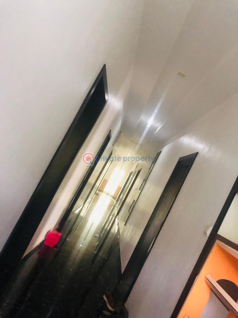 6 bedroom Detached Duplex For Sale Mayfair Gardens Estate Awoyaya Ajah Lagos - 4