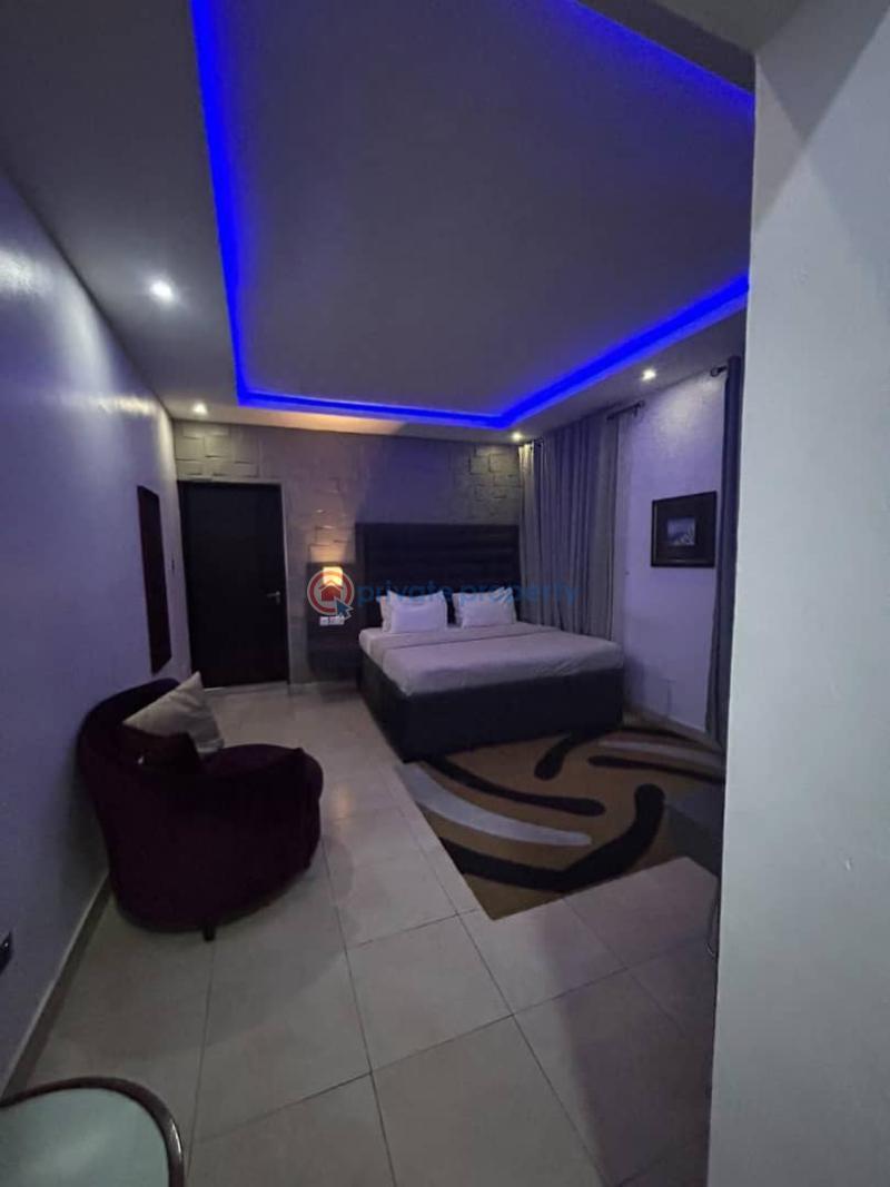 1 bedroom Flat & Apartment For Rent Admiralty Way Lekki Phase 1 Lagos - 1