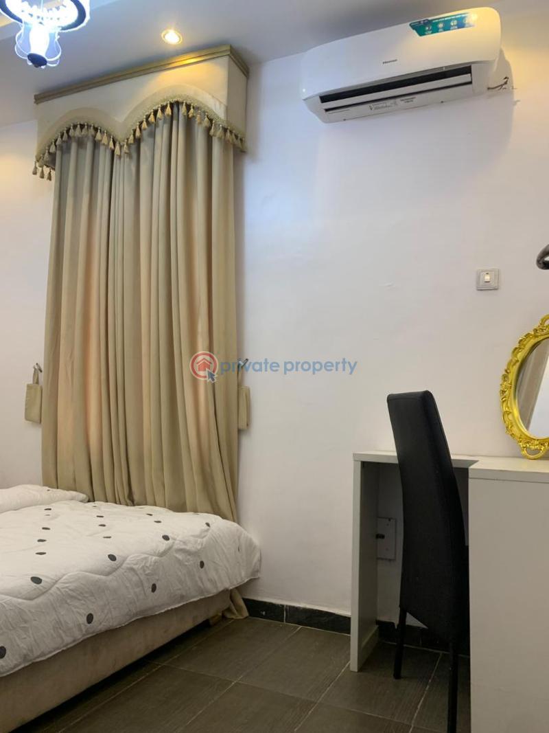 1 bedroom Self Contain Short let Ikorodu Road Shomolu Lagos - 4