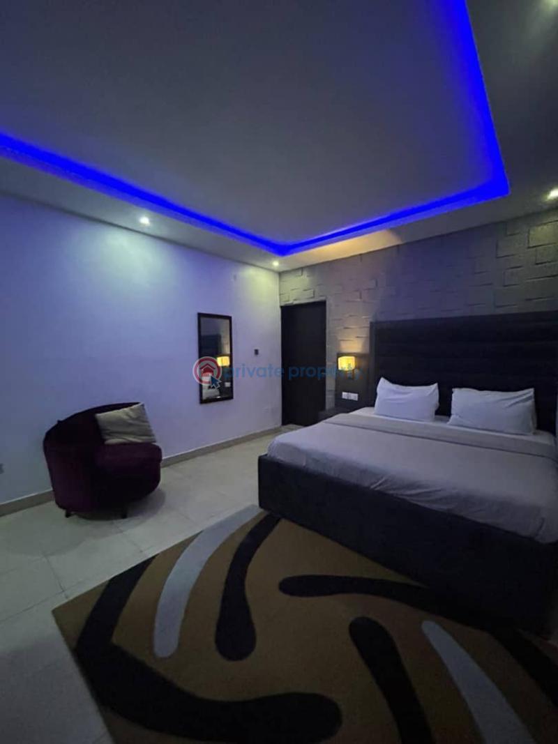1 bedroom Flat & Apartment For Rent Admiralty Way Lekki Phase 1 Lagos - 2