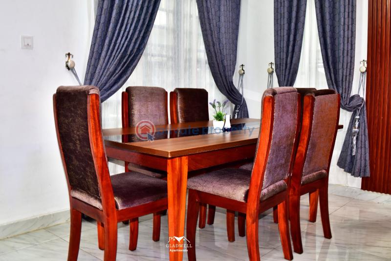 Tastefully furnished apartment - 9 4 bedroom Studio Apartment Short let Allen Adeniyi Jones Ikeja Lagos - 9