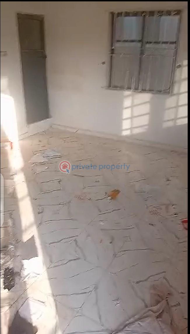 1 bedroom Mini Flat For Rent Oguntolu Street Onipanu Shomolu Lagos - 0