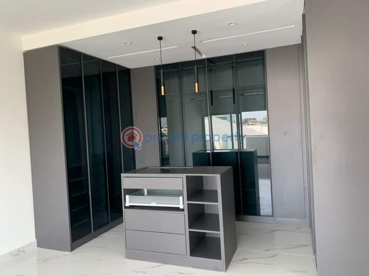 3 bedroom Block Of Flats For Rent Ikeja GRA Lagos - 4